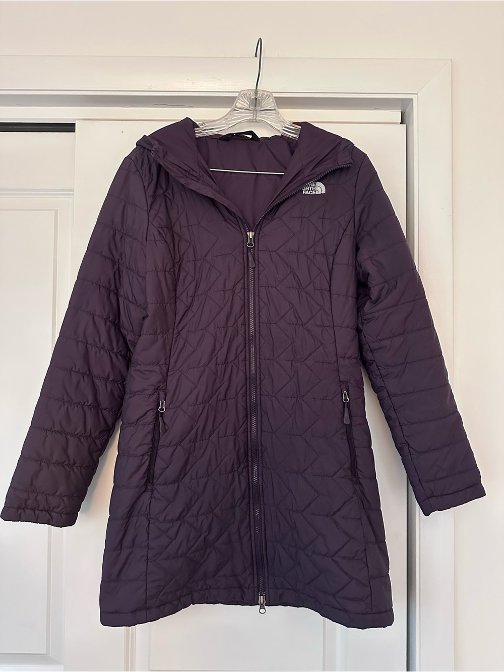 The North Face Women's Quilted Hooded Puffer Coat - Plum
